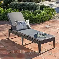 Шезлонг Allibert Jaipur Sun Lounger With Cushion из искусственного ротанга