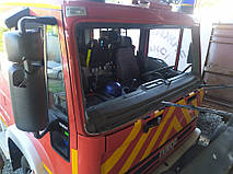  Виробництво та заміна лобового скла триплекс на пожежній машині Iveco Magirus 120 у Нікополі (Україна). 4