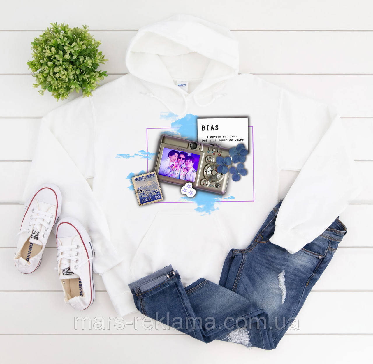 Худі з принтом BTS