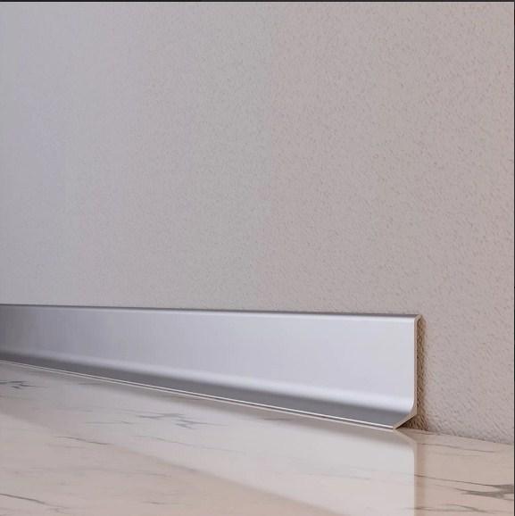 Алюмінієвий плінтус 40х12х2700 мм сріблястий анодований анодований підлоговий арт. ALU-N4012А