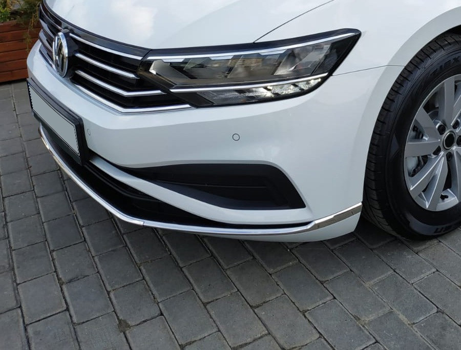 Накладки на передний бампер (2019-2024, 3 шт, нерж) OmsaLine - Итальянская нержавейка для Volkswagen Passat B8 - фото 1 - id-p2111277730