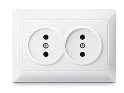 Розетка подвійна біла TITANUM STANDARD