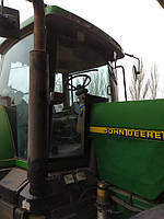 Виробництво та заміна лобового скла триплекс на тракторі John Deere 8300 у Нікополі (Україна). 4
