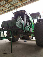 Виробництво та заміна лобового скла триплекс на тракторі John Deere 8300 у Нікополі (Україна). 17