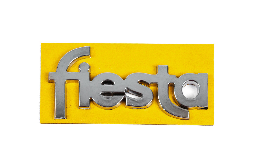 Надпись Fiesta 8401a (69мм на 35мм, на дверь) для Ford Fiesta 1995-2001 гг - фото 1 - id-p2111440659