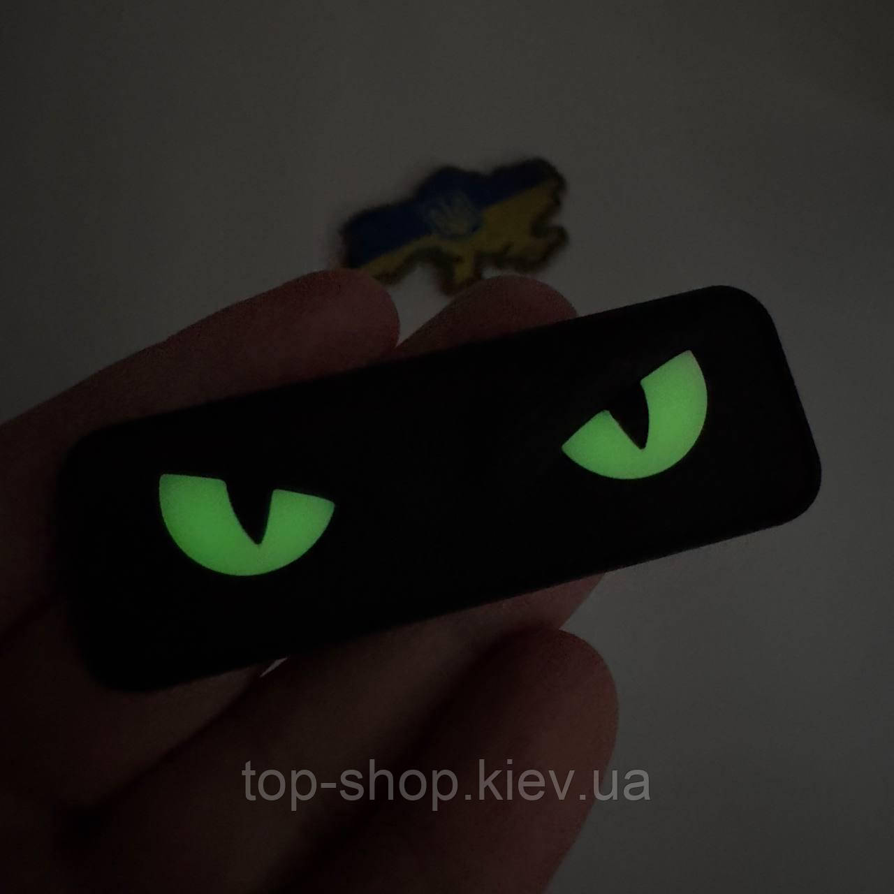 Шеврон на липучці котячі очі світяться в темряві пвх cat eyes - фото 6 - id-p1789170127