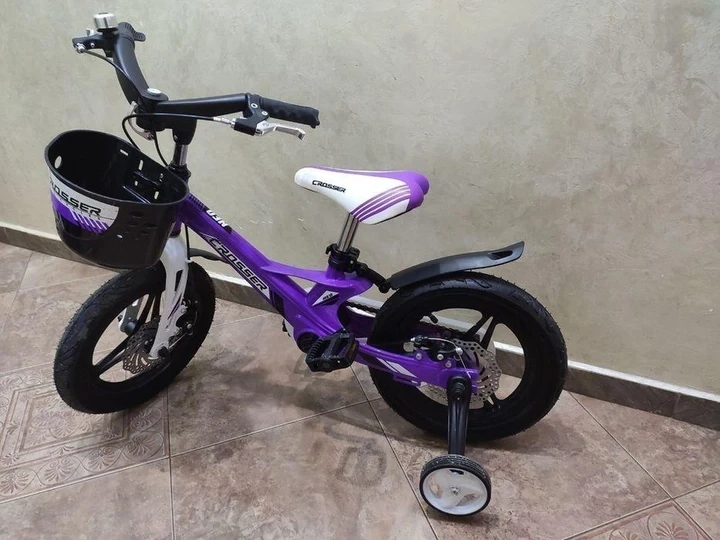 Двухколесный лучший детский велосипед с магниевой рамой Crosser Hunter Premium 14 из складным рулем - фото 1 - id-p2111514576