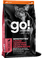 GO! Sensitivities Limited Ingredient Salmon Recipe Dog Formula сухой корм с лососем для щенков и взрослых