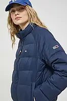 Urbanshop com ua Пухова куртка Tommy Jeans жіноча колір синій перехідна РОЗМІРИ ЗАПИТУЙТЕ