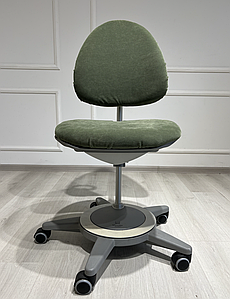 Якісне німецьке офісне  кріселко, Молі