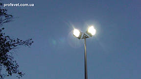 Освещение спортплощадки прожекторами с металлогалогенными лампами 1