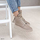 Шкіряні жіночі демісезонні черевики бежевого кольору на бежевій підошві, фото 7