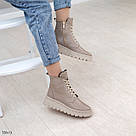 Шкіряні жіночі демісезонні черевики бежевого кольору на бежевій підошві, фото 8