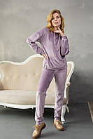 Жіночий велюровий спортивний костюм із капюшоном лавандового цвіту