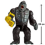 Ігрова фігурка 28 см 355521 Godzilla Kong New Empire Годзілла Нова імперія Конг Гігант зі сталевою рукавичкою, фото 3