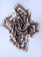 Платок жіночий на шию атласний демісезонний в візерунок Без бренду 68х68 см Бежевий