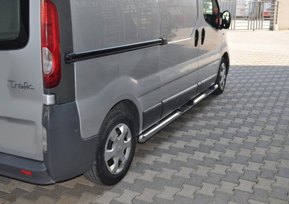 Бічні труби (2 шт, нерж.) 70мм, Коротка база для Nissan Primastar 2002-2014рр