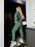Женский прогулочный весенний костюм кофта на молнии и штаны джоггеры микровельвет большого размера батал OS 56/58, Зеленый