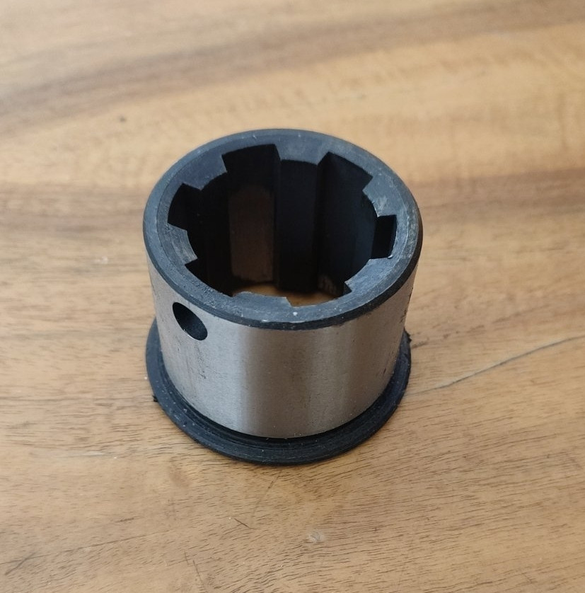 Втулка Т25 шлицевая головного валу 25.37.158, фото 1