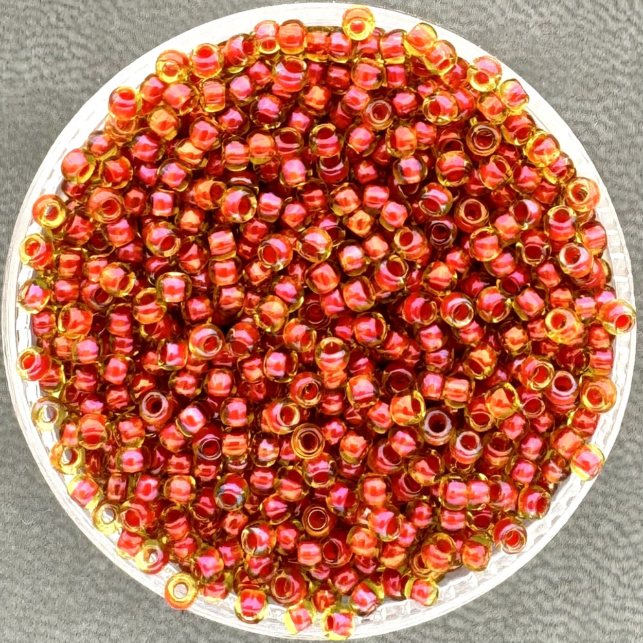 Бісер круглий TOHO TR-11-303