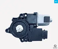 Моторчик стеклоподъемника передний правый Kia Ceed II JD Hyundai I30 II GD 82460-A2010 Б/У
