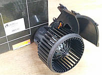 Електромотор пічки THERMOTEC DDW012TT VOLKSWAGEN T5