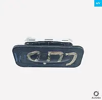 Кнопка открытия крышки багажника Renault Clio III 8200385515 Б/У