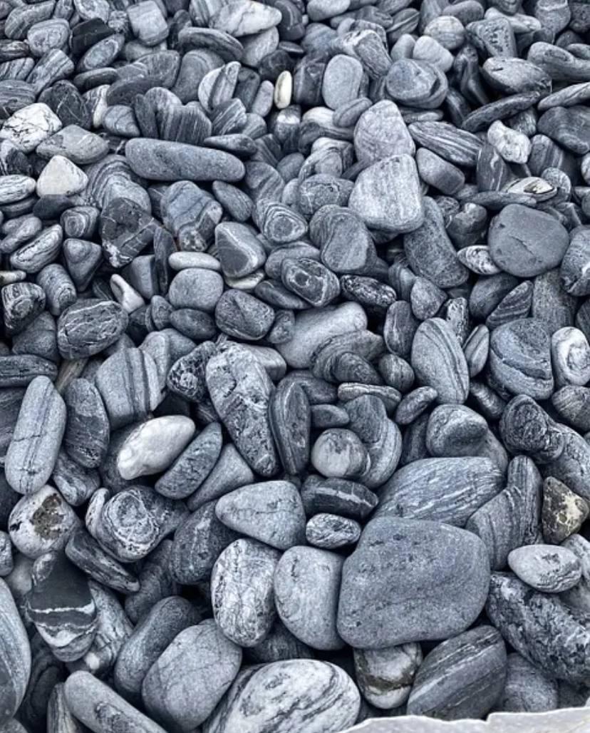 Декоративний камінь — Блакитна галька, фракція 10–30 мм, 10 кг