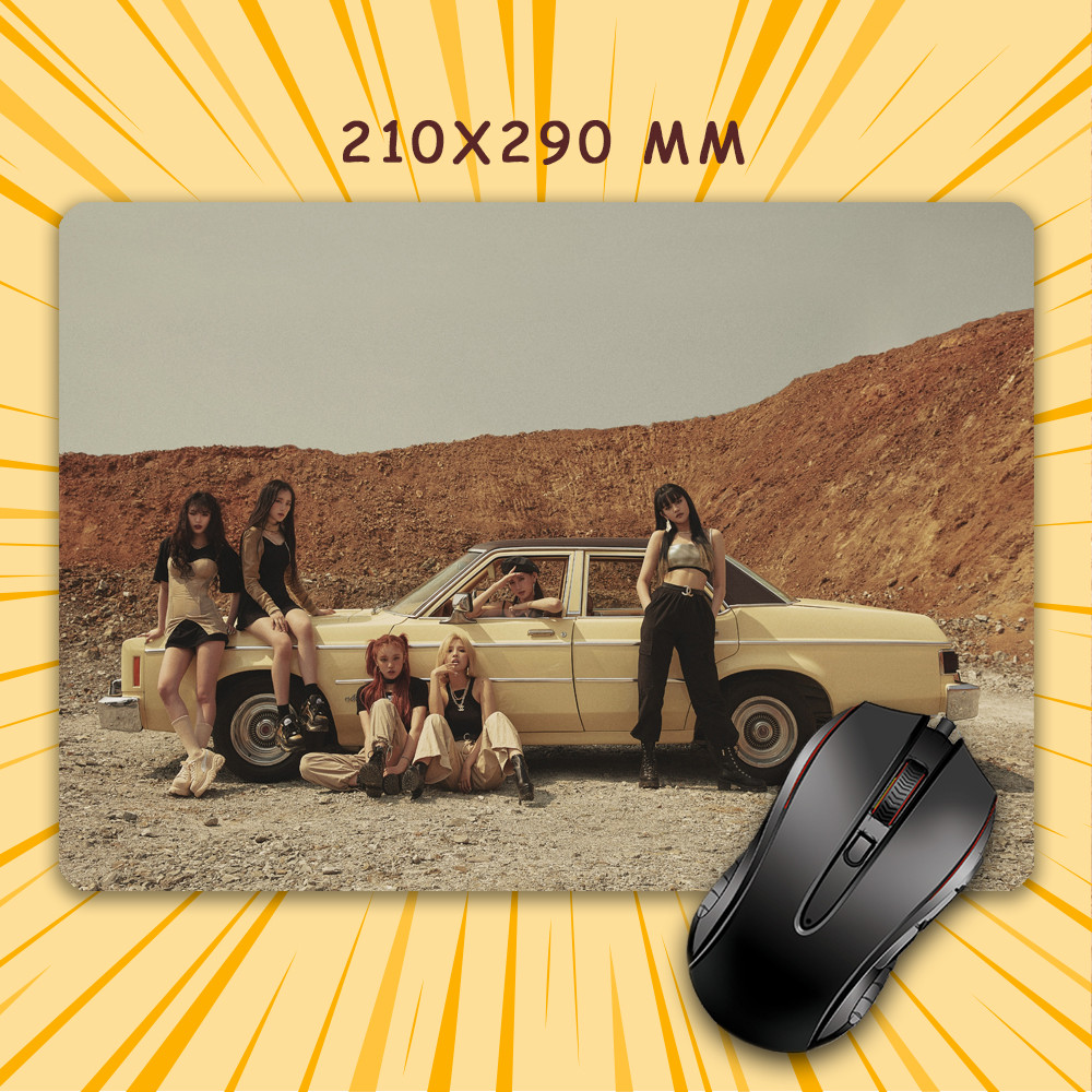 Килимок для миші у формі серця (G)I-dle 020