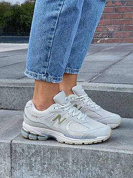 Жіночі кросівки New Balance 2002R шкіряні сірі Нью Беланс весняні осінні