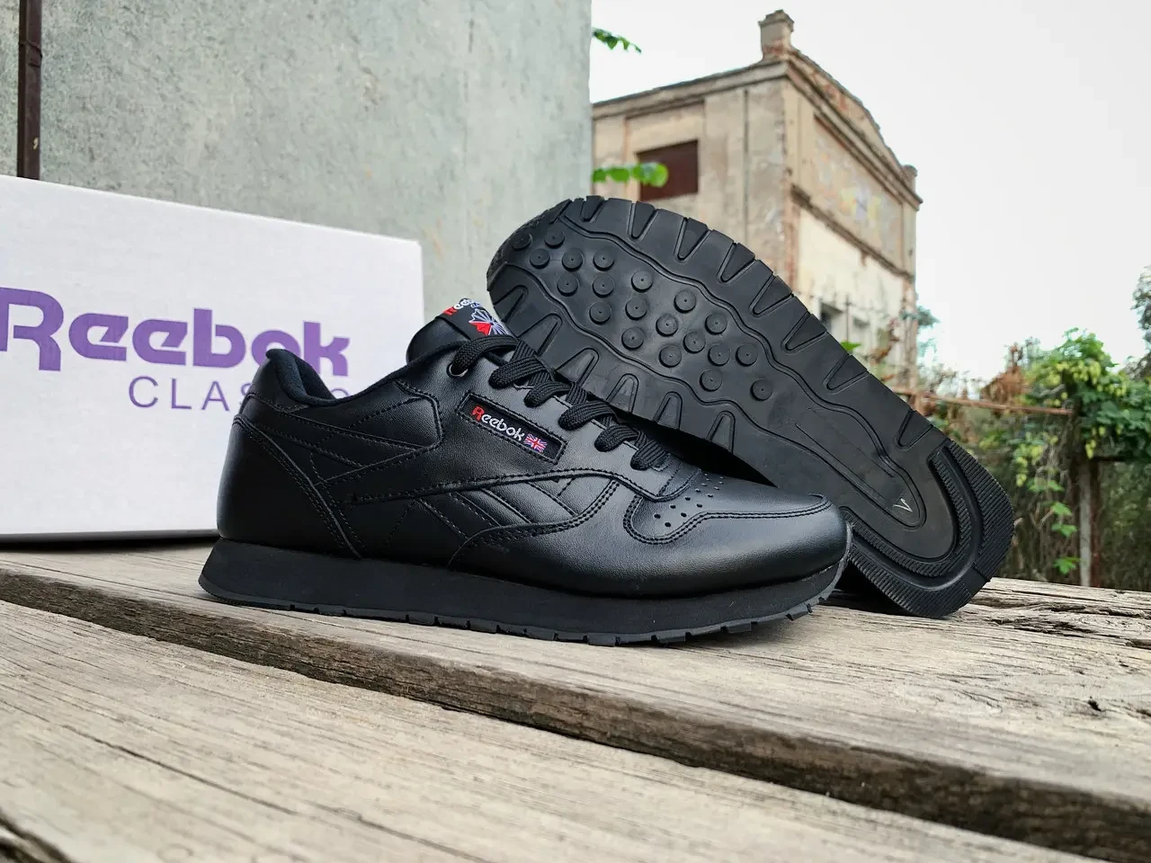 SALE Кросівки Reebok Classic чорні
