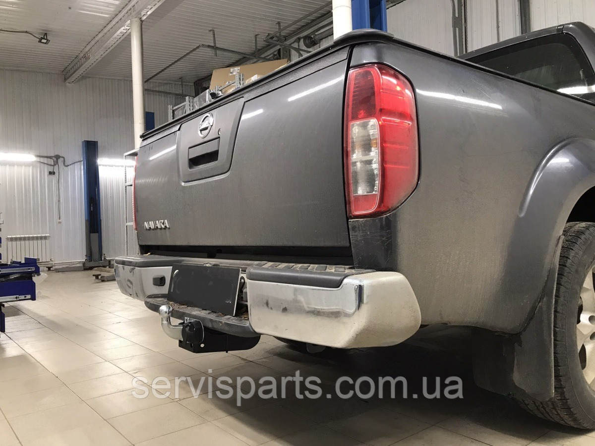 Фаркоп Nissan Navara D40 2005-2015 (Нісан Навара d40) фланцевий на болтах