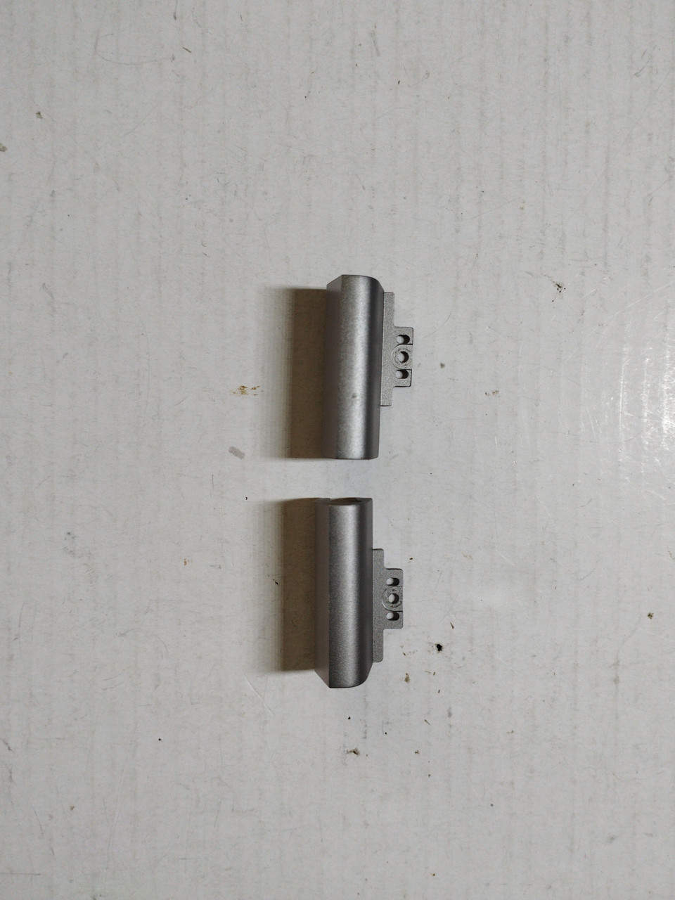 HP ZBook 15 Studio G5 Заглушки на петлі бу