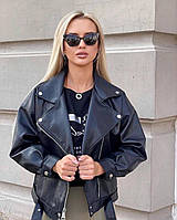 Женская удлиненная черная куртка-косуха из эко-кожи