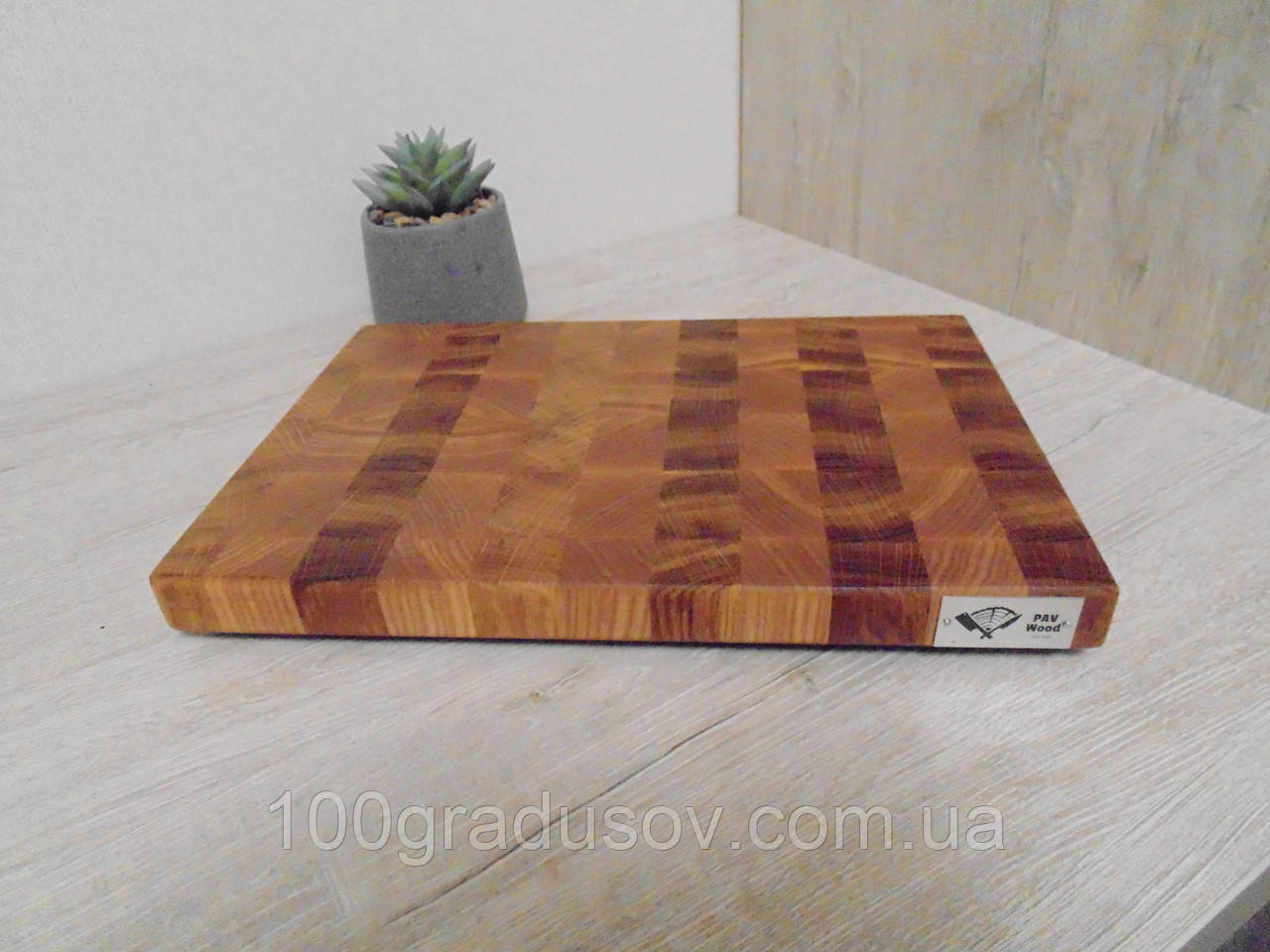 Торцевая разделочная доска из дуба + ясеня PAV-Wood 30х40х4,5 см - фото 7 - id-p2112678446