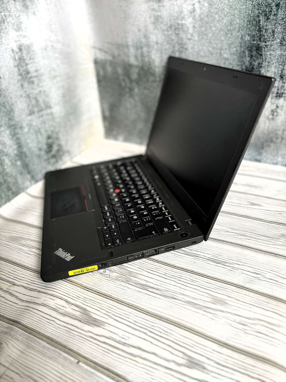 Ноутбук Lenovo ThinkPad T460 \ 14.0 \ Full HD \ Core I5-6300U \ 8 GB \ SSD 180 GB