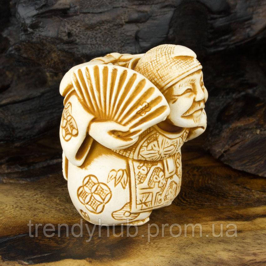 Статуэтка Netsuke Нэцкэ Эбису с веером Гипс 4.7x4x3.9 см Бежевый (12718) LP, код: 6837238 - фото 2 - id-p2112844633