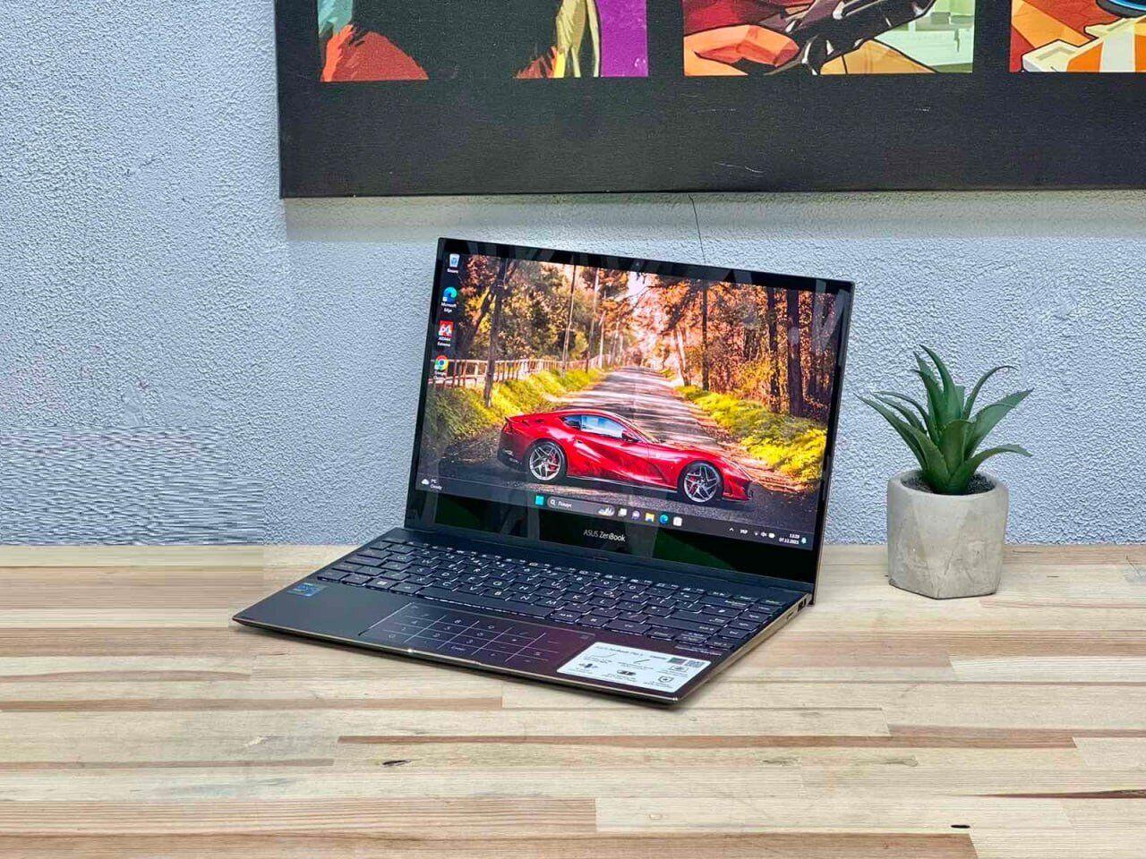 Б/в Ноутбук Asus ZenBook Flip S UX371E 13.3" 3840x2160 Сенсорний| Core i7-1165G7| 16 GB RAM| 1000 GB SSD| Iris Xe