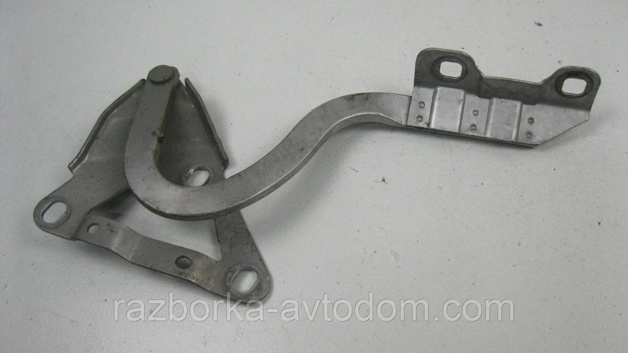 Петля капота ліва Opel Corsa C (2000-2012), Combo (2001-2011) OE:9196458