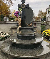 Памятник герою Украины на могилу 2000*3000