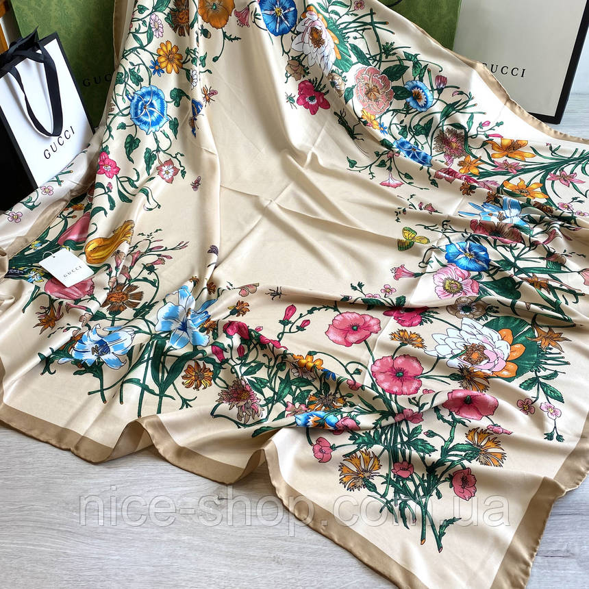Хустка Gucci шовкова з ручною підшивкою, фото 1