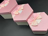 Коробка подарочная шестиугольная с бантиком. 3шт/комплект. Цвет розовый. 19х10см.