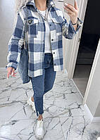 Тепла жіноча сорочка оверсайз у клітинку з нашивкою розміри від 42 до 52