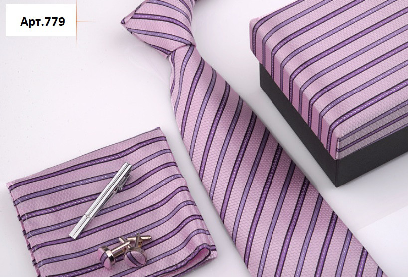 Подарунковий рожевий набір: краватку, запонки, хустку, затискач