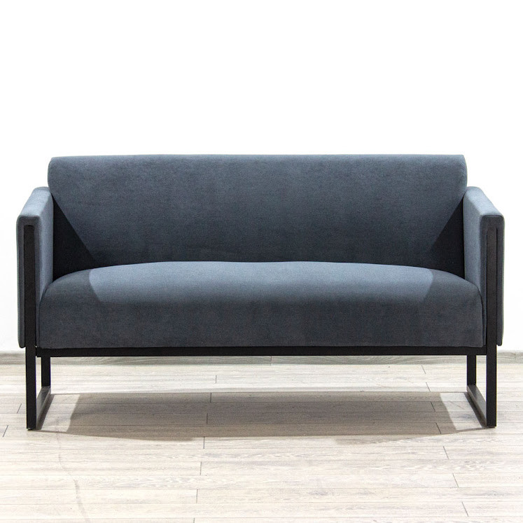 Диван офісний Аміго подвійний каркас метал чорний, тканина Лілі 95, 145х70х75 см (Richman ТМ)