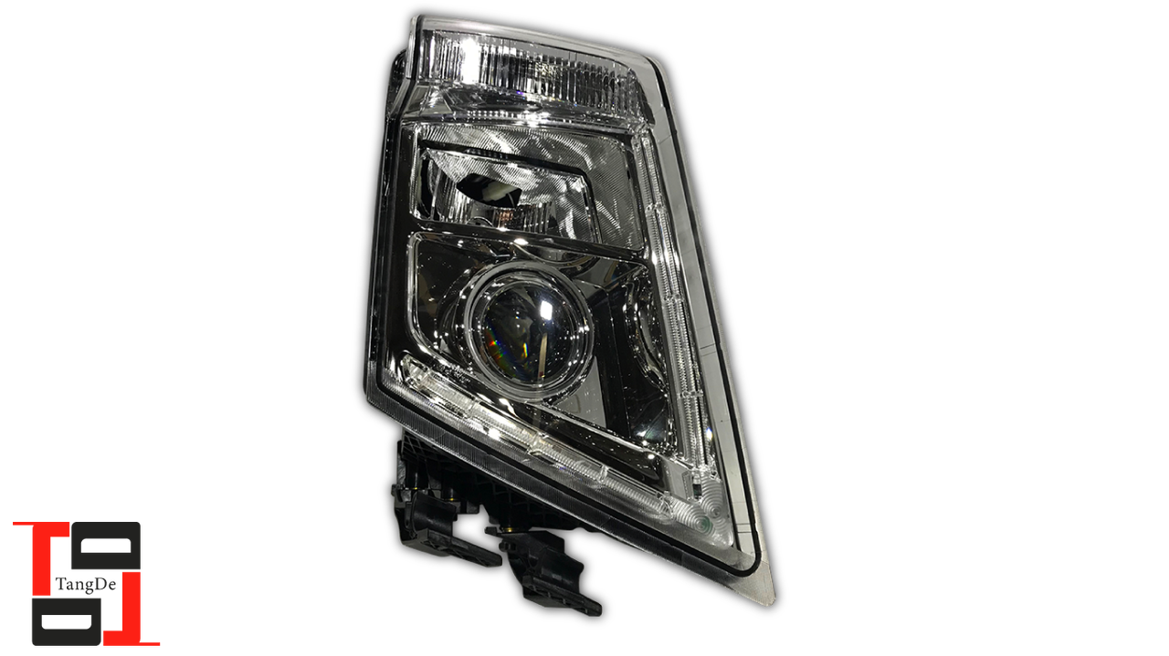 Фара головного світла р/керування з ксеноновою лампою та баластом good RH Volvo FH13 e-mark 21035644