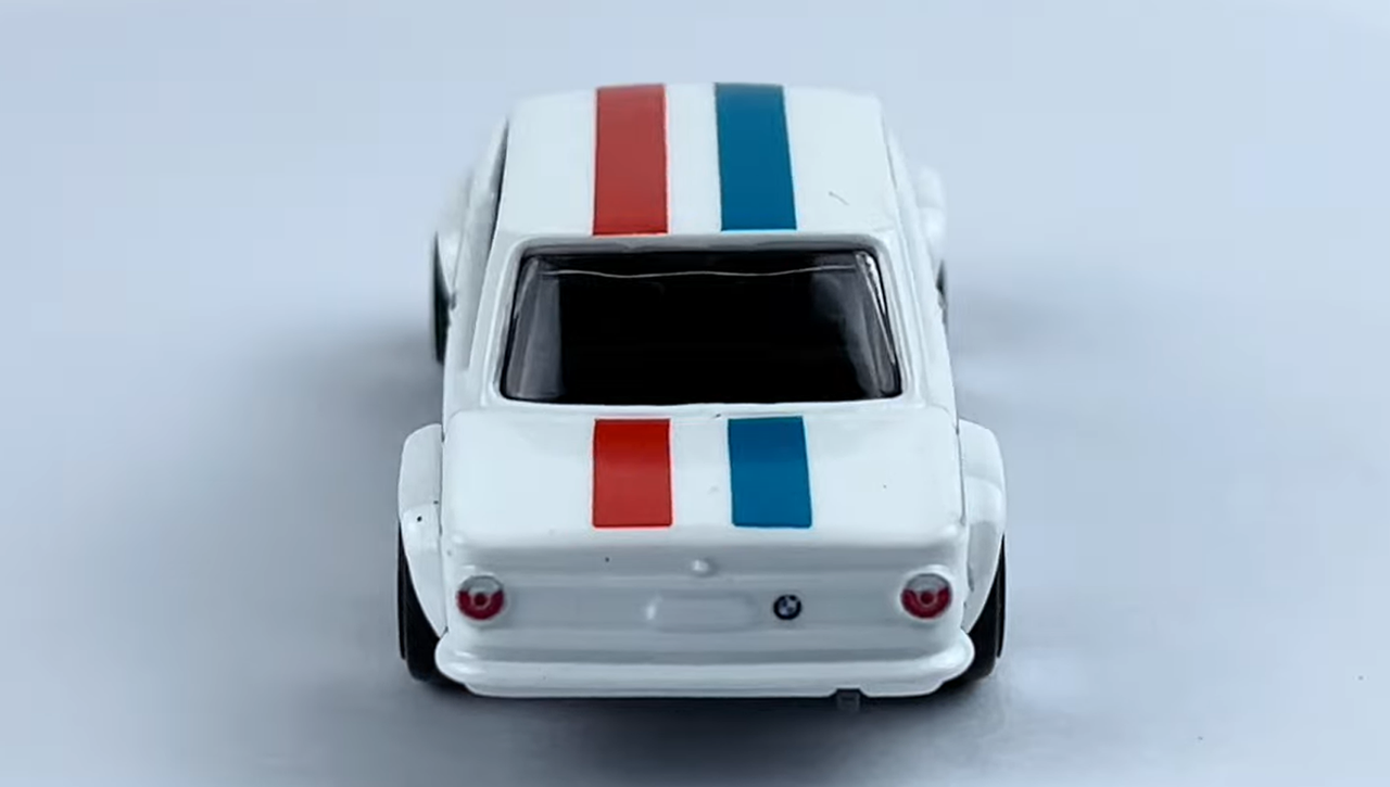 Тематическая Машинка Hot Wheels BMW 2002 Vintage Racing Club