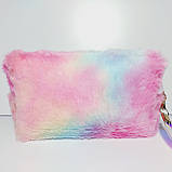 Косметичка райдужне штучне хутро форма бочечка з малюнком кішка, фото 2