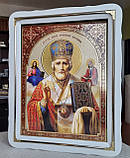 Ікона Святого Миколая Чудотворця у білому фігурному кіоті під склом, розмір кіота 37х47, розмір сюжету 30х40., фото 2