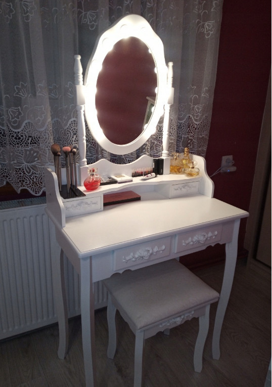 Туалетный стол Mira с зеркалом и табуретом + LED подсветка (ID ...